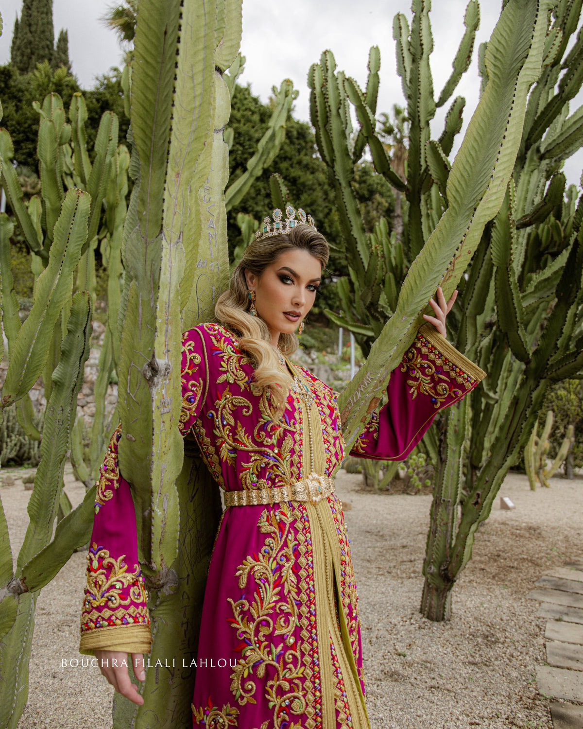 Imperial Fuchsia gold Moroccan kaftan view with embroidery